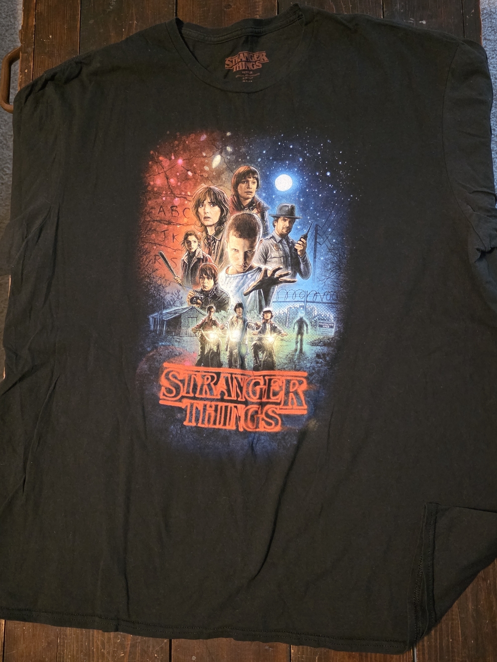 Black Graphic Tee-Stranger Things